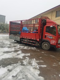 發貨現場(chǎng)