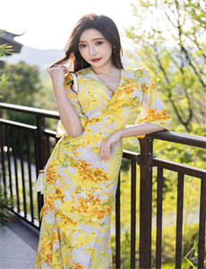 江疏影红唇日记