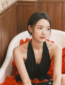 裸美