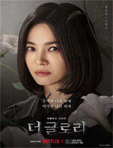 《老公不在儿子就要-日韩美女人体艺术》