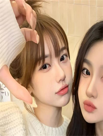 全面解析：《总是放进的淫乱女医生》的创作历程与幕后花絮——影视专业人士深度解读