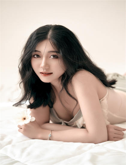 《阿芬的幸福修练》专业影评：剧情结构、人物塑造、主题思想三重分析