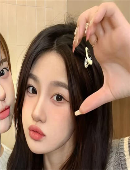 如何欣赏《闪婚后五十岁霸道总裁狂宠我》？观影指南教你把握情感线索与心理变化 提高审美能力